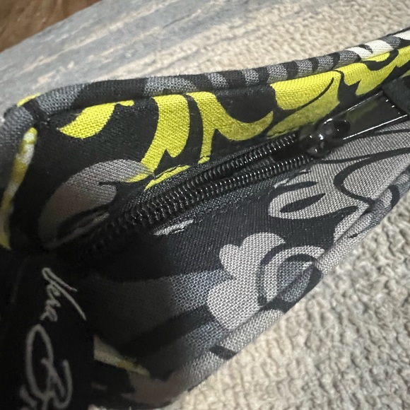 Vera Bradley Tech Organizer Case in "Baroque" Pattern Yellow And Black Zipper - Picture 4 of 7